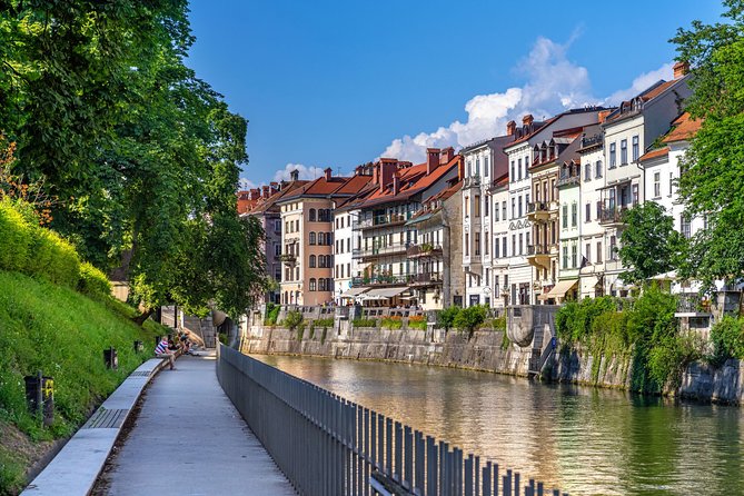 Private Walking Tour of Ljubljana Old Town - A smart first look at Ljubljana Old Town