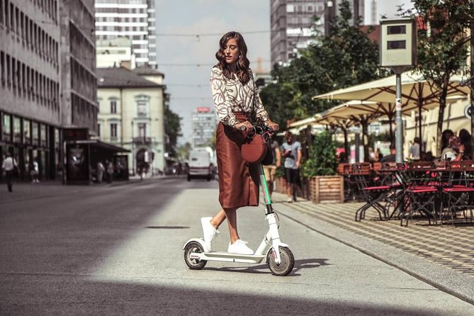 Rent Electric Scooter - Key highlights to know before you ride