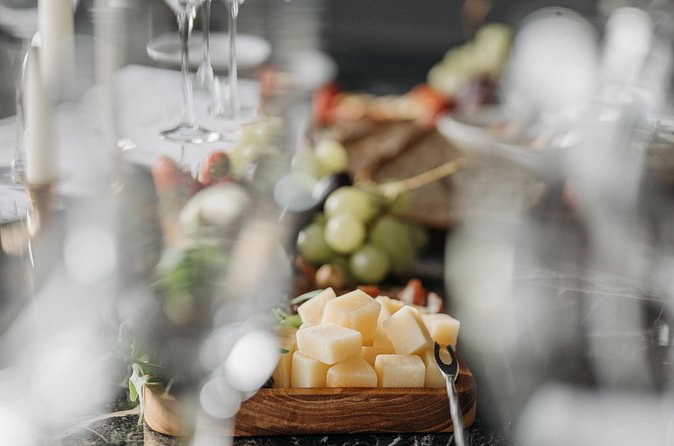 Sip & Step: A Flavorful Walk Through Koper's History - Prešeren Square and De Ponte Fountain: the stop that helps you slow down