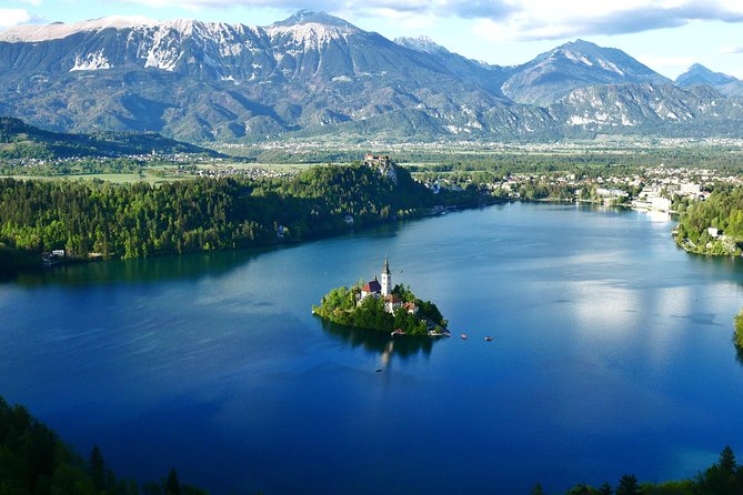 Small Group Tour to Lake Bled & Ljubljana from Koper - Lake Bled and the Castle View Factor
