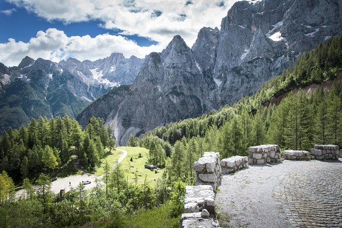 Soča Valley Tour & Kranjska Gora Valley Tour - Lake Jasna: the short walk that lets you slow down