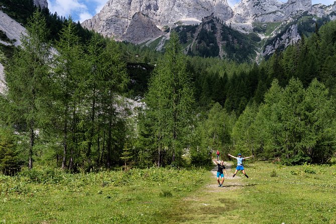 Triglav tour in 2 days Slovenia - Via ferrata stretch gear: why the included equipment is a real advantage