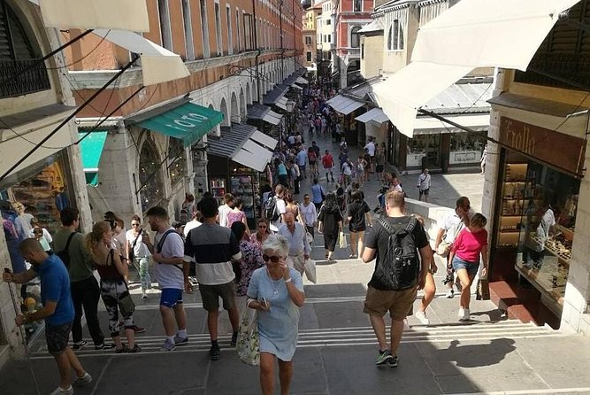 Trip to Venice from Piran with a comfortable van - Walking Pace and Group Size for a Comfortable Full Day