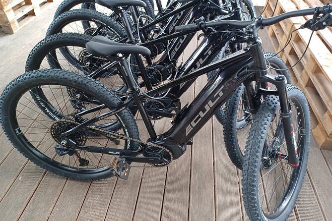 Vintgar gorge e-bike trip self-guided - Lake Bled stop: the iconic warm-up hour