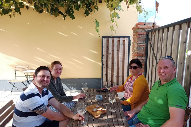 Wine and Culinary Adventure in Jeruzalem - Full Day Tour from Ljubljana or Ptuj - Lunch with Prleška gibanica, and how the meal options work